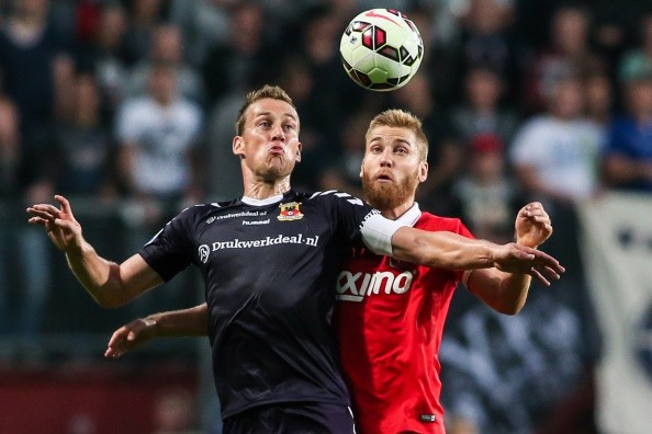 围内获得持 围内获得持