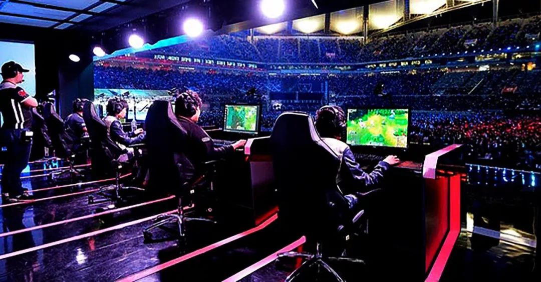 全副武装 全副武装